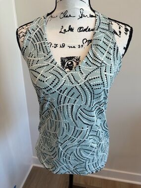 The Limited Neck Halter Top Size Large - Stretch Mint Green